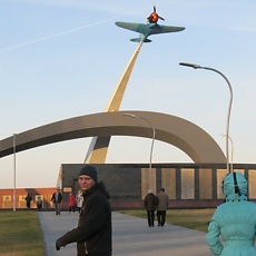 Даня, 36