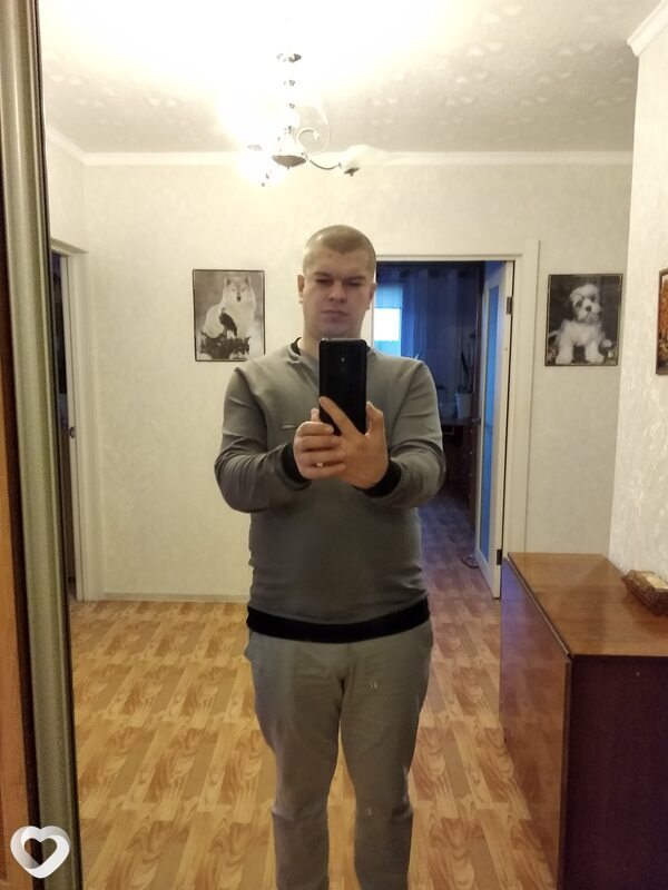 Артём