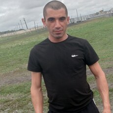 Артёмий, 32