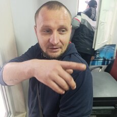 Макс, 40