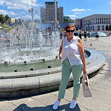 Виолетта, 56
