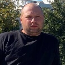 Макс, 31