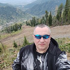 Харитон, 39