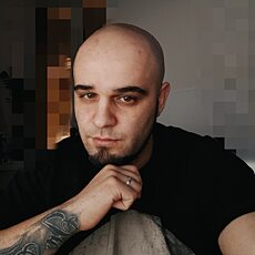 Виталий, 32