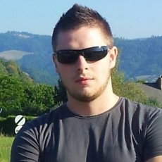 Веня, 37