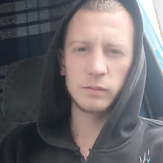 Витя, 28