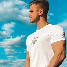 Гена, 37