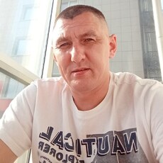 Макс, 41