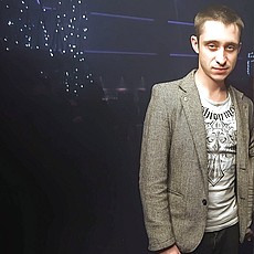 Гоша, 33