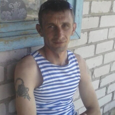 Веня, 42