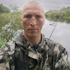 Андрюха, 40
