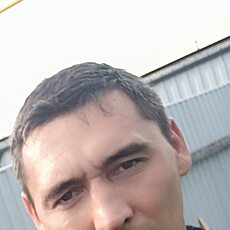 Валерий, 32