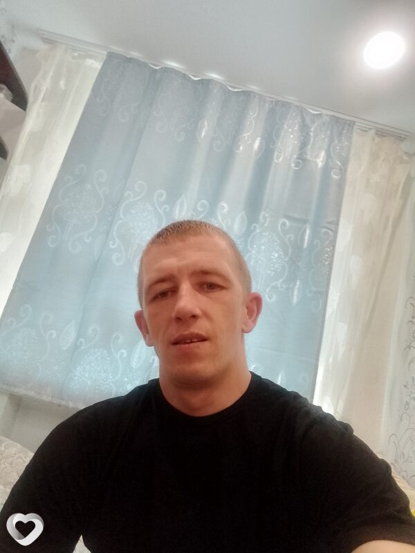 Женя