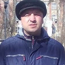 Виталя, 44