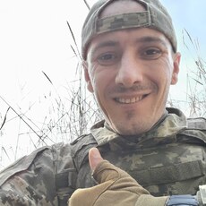 Женя, 37