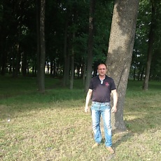 Слава, 52