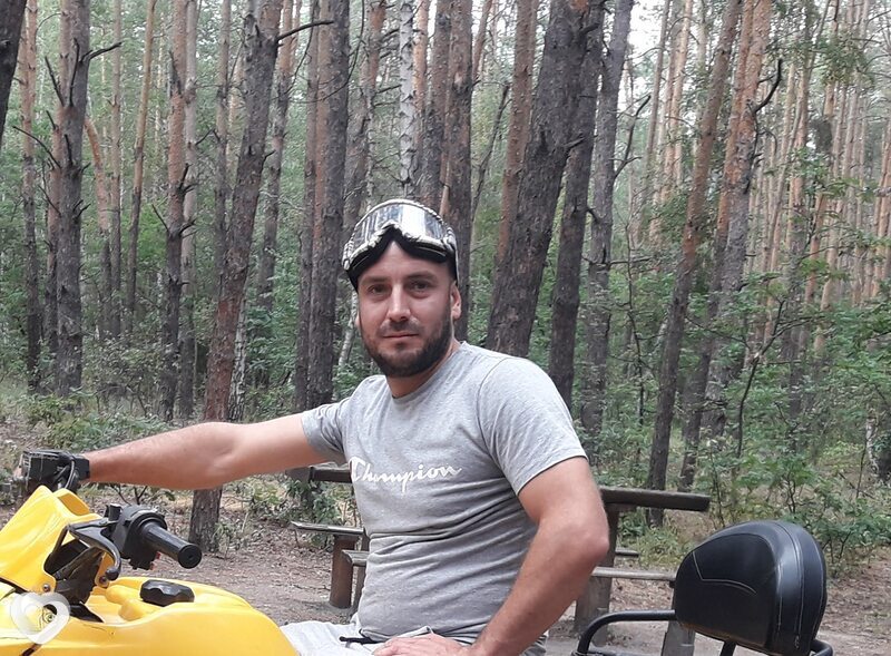 Геннадий