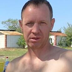 Юрий, 43