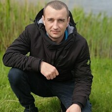 Валя, 37