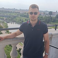 Максим, 36