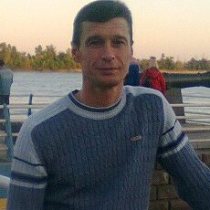 Лаврик, 52