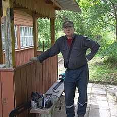 Михаил, 73