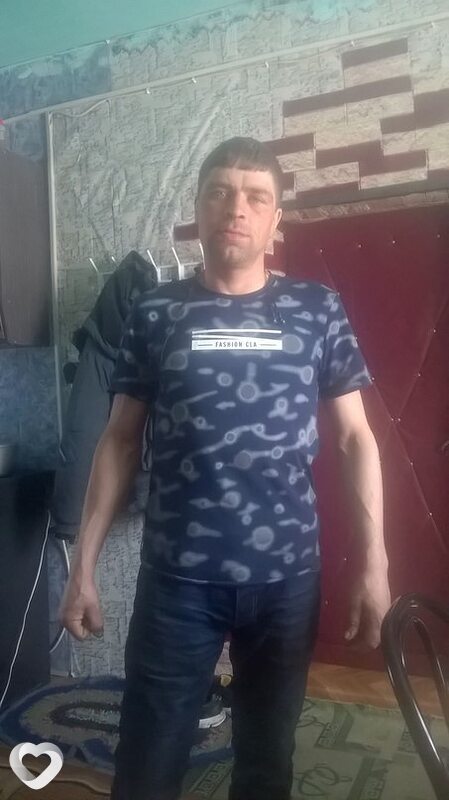 Артём