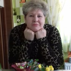Эмма, 60
