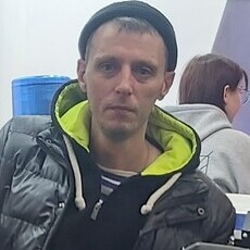 Эдуард, 38