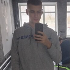 Сергей, 32
