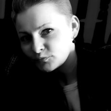 Милана, 42