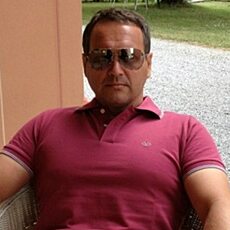 Паша, 37