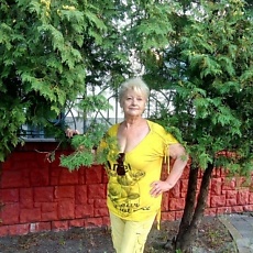 Аня, 65