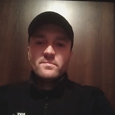Остап, 40