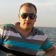 Слава, 37