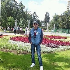 Валерий, 42