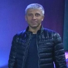 Лука, 49