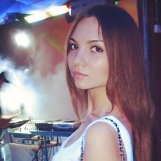 Катя, 33