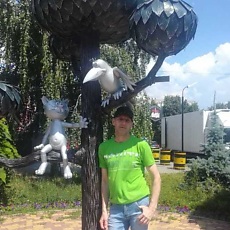 Юрий, 46