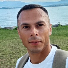 Владимир, 34