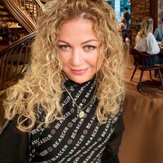 Даша, 49