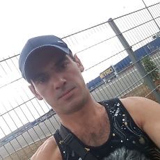 Вася, 37