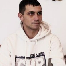 Слава, 35