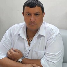 Вадик, 32