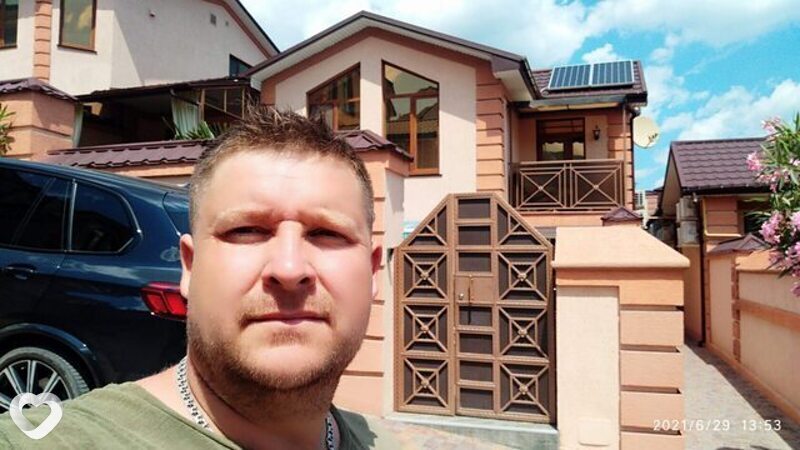 Виктор