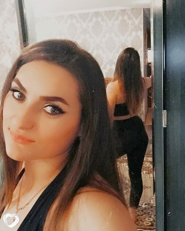 Ева