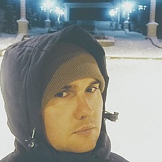 Вова, 37