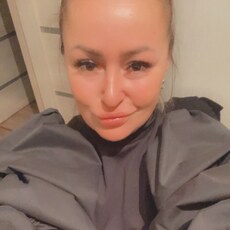 Тоня, 39