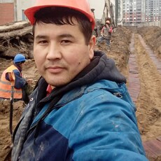 Толя, 43