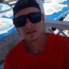 Родион, 25